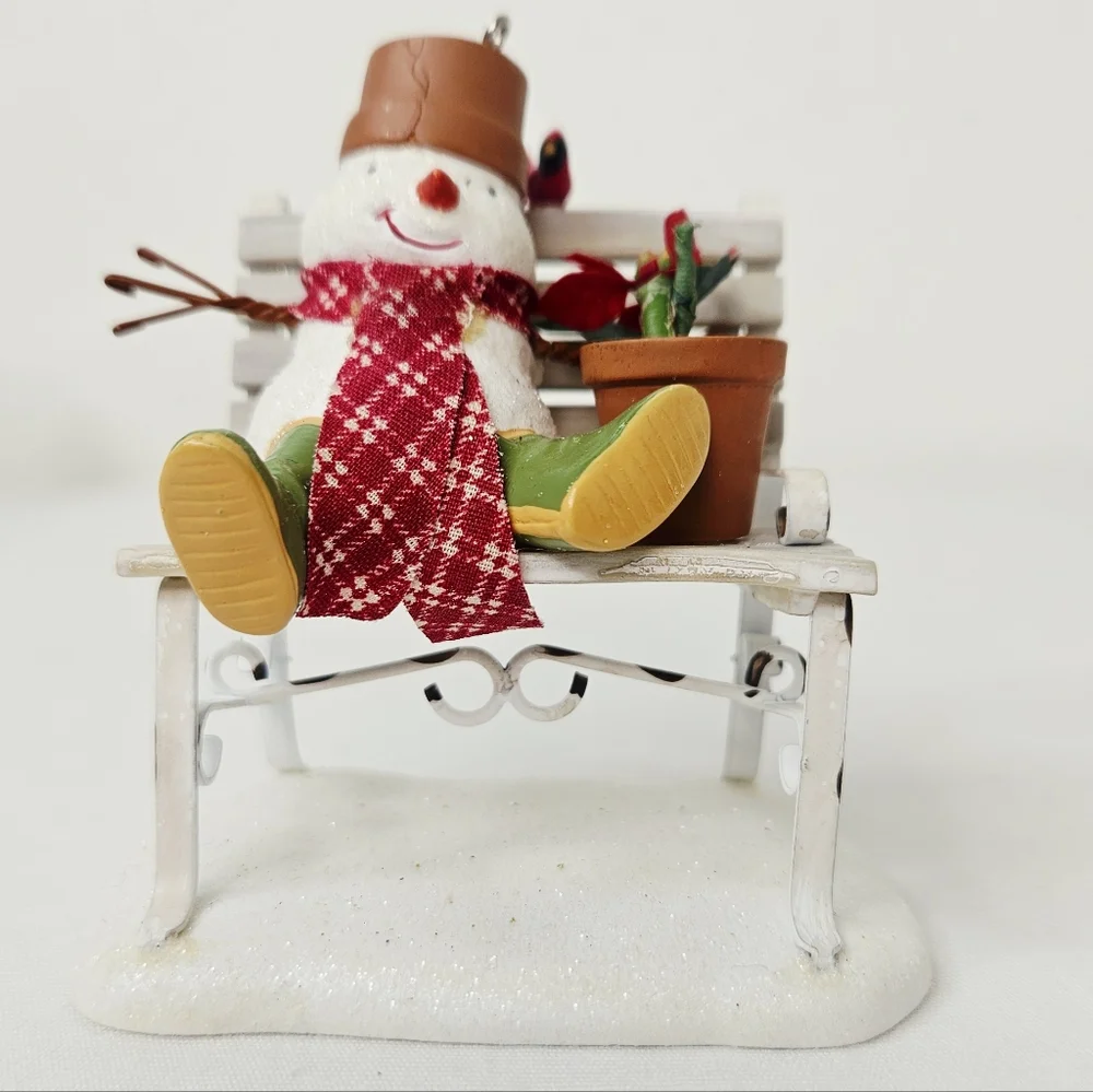 Hallmark Keepsake Garden Bench Buddies Ornament 2007 Snowmen Winter Garden